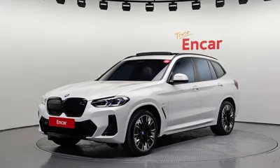 BMW iX3