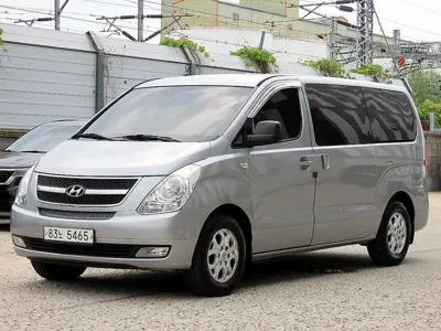 Hyundai Starex