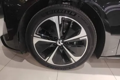 Nio ET5T