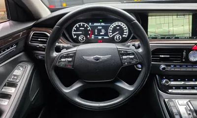 Genesis EQ900