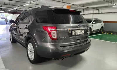 Ford Explorer