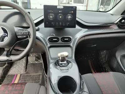 BYD e2