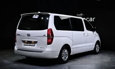 Hyundai Starex