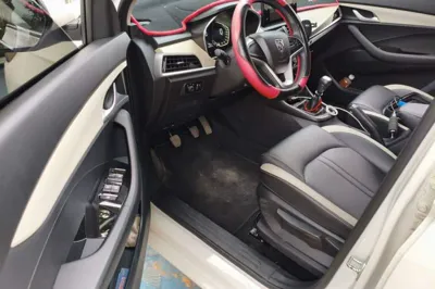Baojun 360
