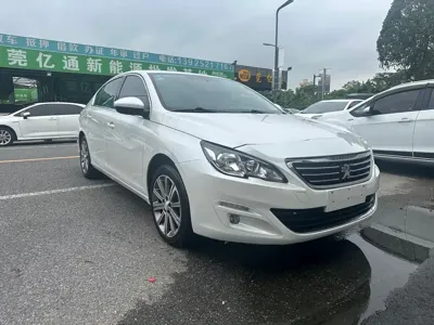 Peugeot 408