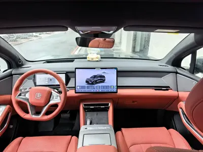 BYD 唐L