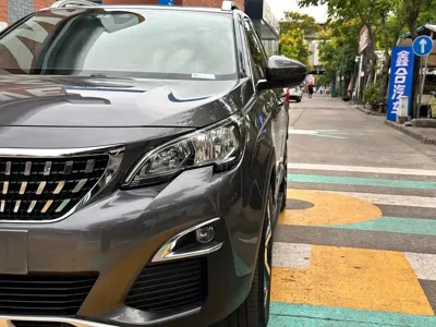 Peugeot 4008