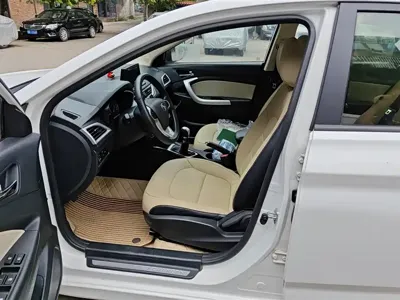 Changan V7