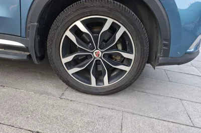 Roewe RX5