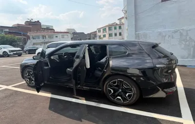 BMW iX