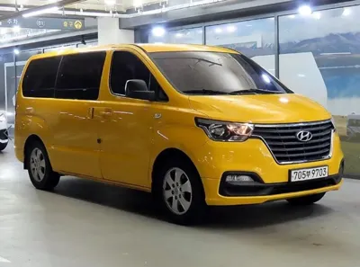 Hyundai Starex