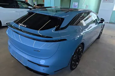 Zeekr 007GT