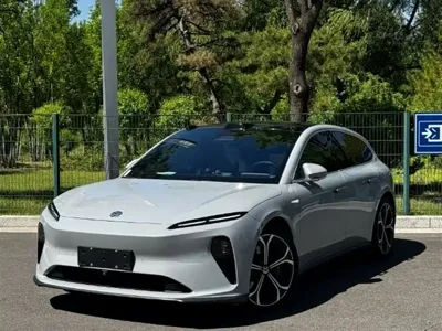Nio ET5T