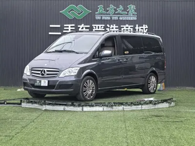 Mercedes-Benz Viano