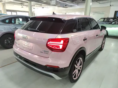 Audi Q2L