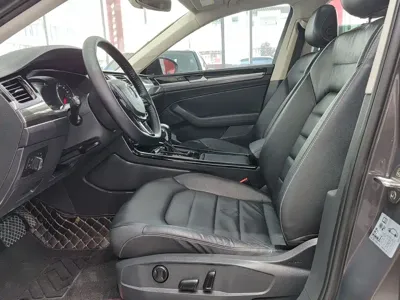 Volkswagen Phideon