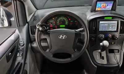 Hyundai Starex