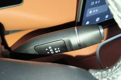 Leapmotor C16
