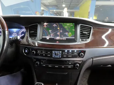 Hyundai Equus