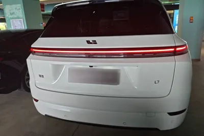 Li Auto L7