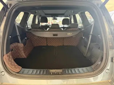Geely Haoyue L
