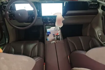 Leapmotor C11