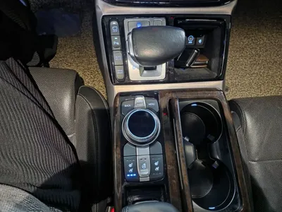 Genesis EQ900