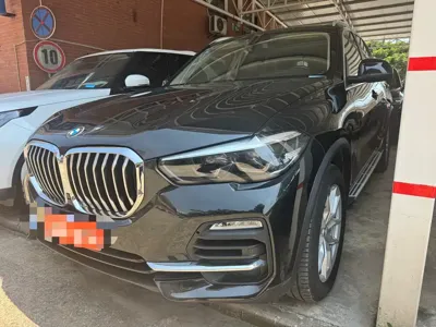 BMW X5 (Import)