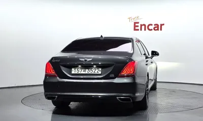 Genesis EQ900