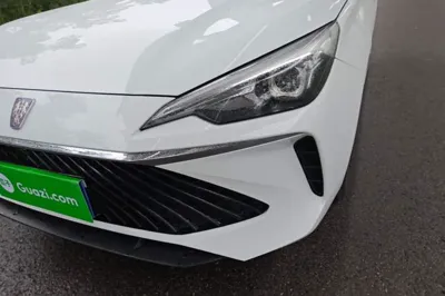 Roewe i5