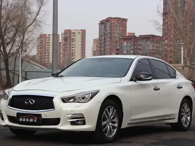 Infiniti Q50L