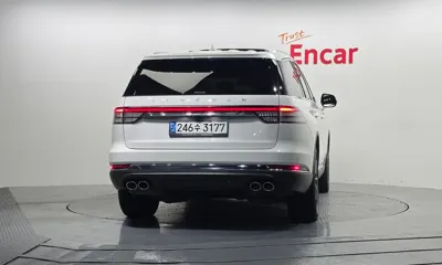 Lincoln Aviator