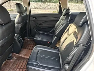Baojun 360
