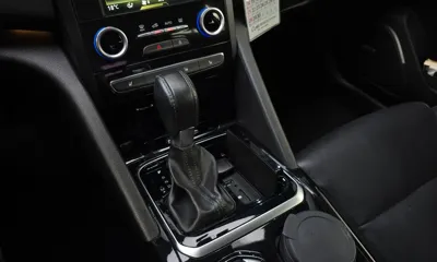 Renault-KoreaSamsung SM6