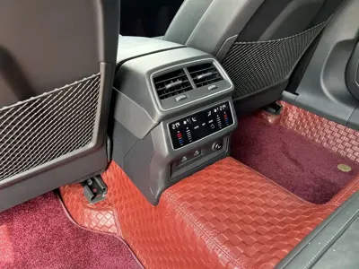 Audi A7L