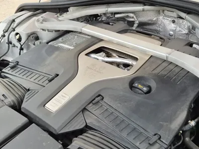 Astonmartin DBX