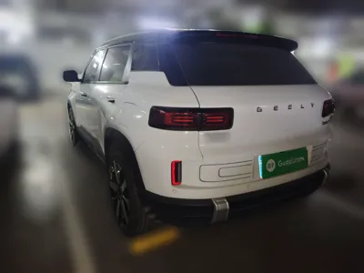 Geely ICON