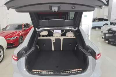 Nio EC6