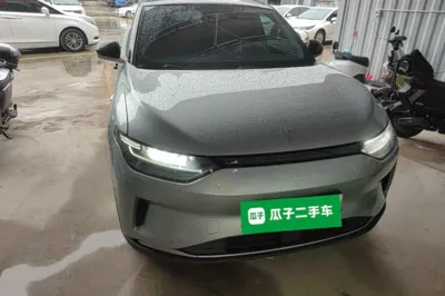 Leapmotor C11