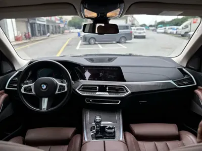 BMW X5 (Import)