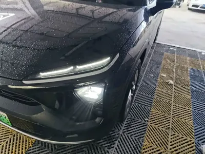 Nio EC6