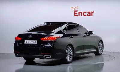 Hyundai Genesis