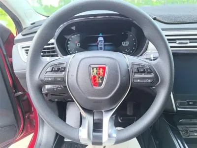 Roewe i5