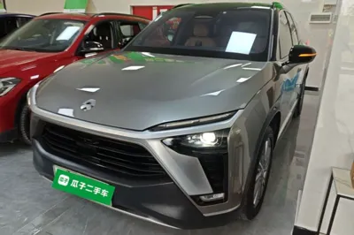 Nio ES8