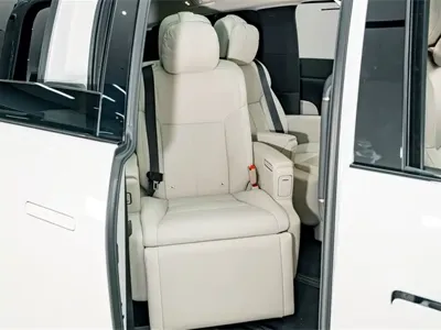 Li Auto Li MEGA