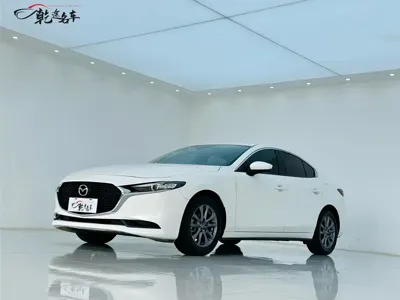 Mazda 3 Axela