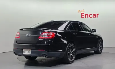 Ford Taurus