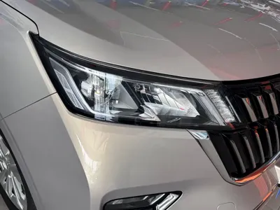 Wuling Jiachen