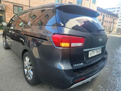 Kia Canival