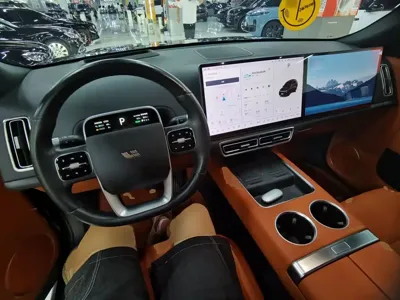 Li Auto Li L8
